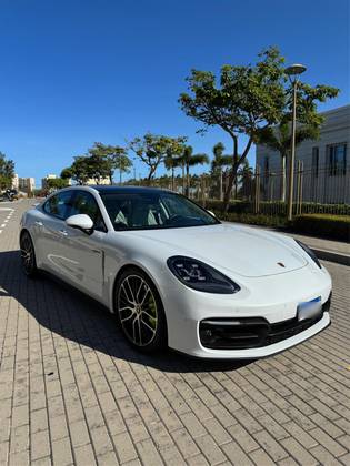 PORSCHE PANAMERA 2.9 V6 E-HYBRID 4 PLATINUM EDITION PDK